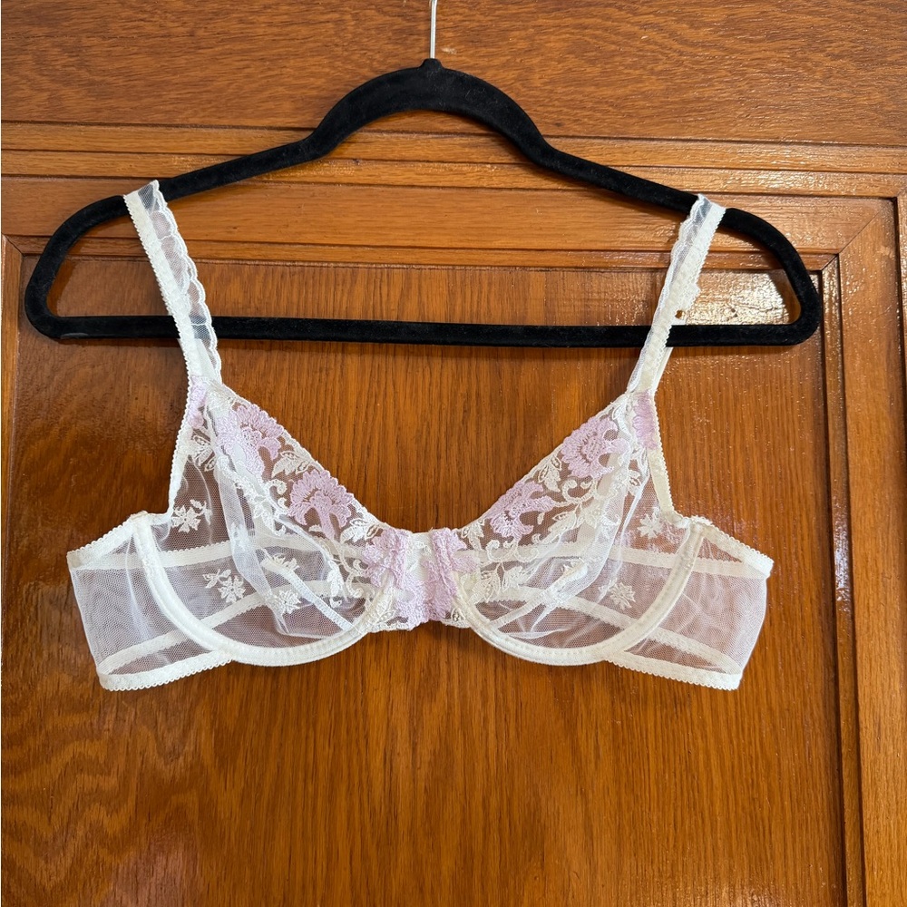 Victoria's Secret Lace Bra - White and Light Pink